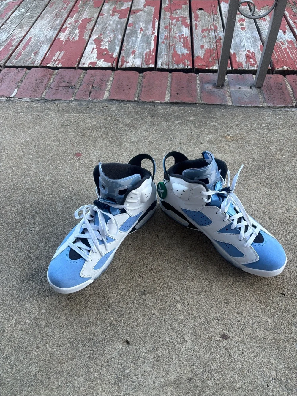 Mens Jordan 6s Unc